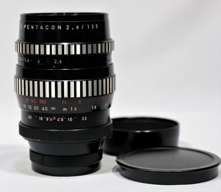 Pentacon 2.8/135mm
